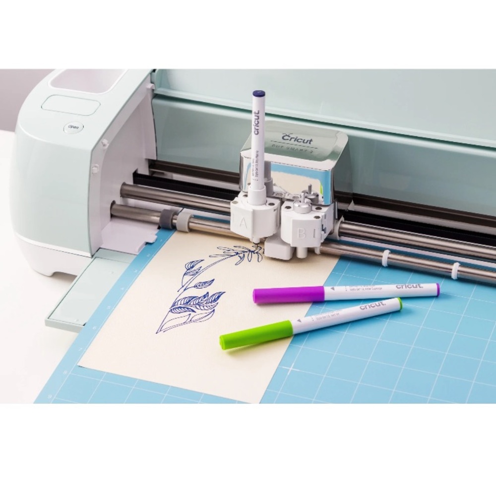 Cricut 30 Count Ultimate Fine Point Pen Set - Picture 5 of 5
